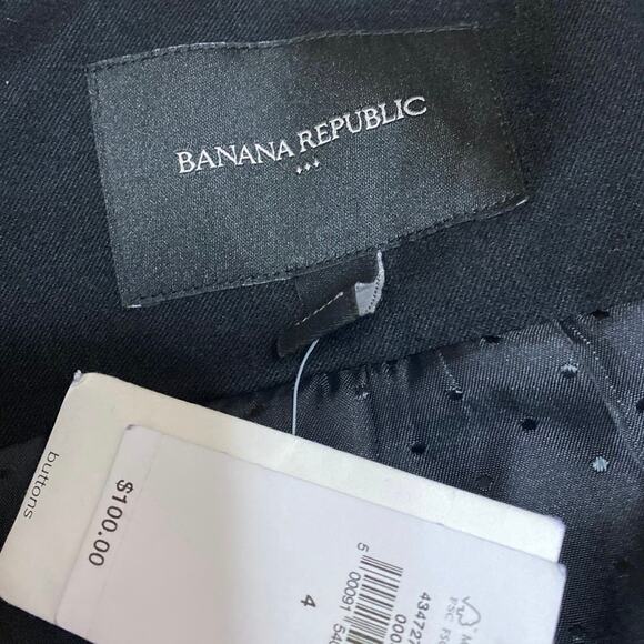 NEW Banana Republic Women's Black Sleeveless Button Up Cropped Vest Top Size 4 - Picture 3 of 4